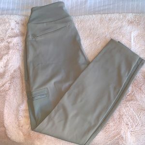Athleta | leggings | size 6